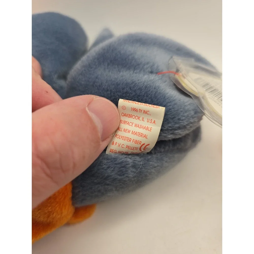 Ty 4107 Scoop the Pelican Beanie Babies